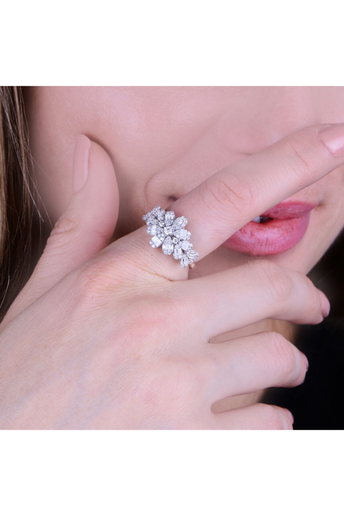 Exen Pırlanta 0,82 Carat F Vs Sı 14k 4,14 gram Baget Pırlanta Yüzük