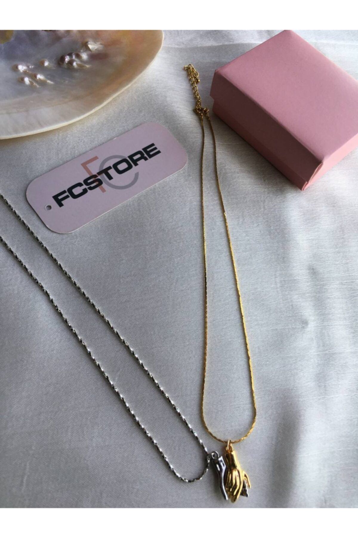 DUOMİNO Fcstore El Ele Tutuşan Mıknatıslı Gümüş Ve Gold Renkli Çift Kolye Vintage