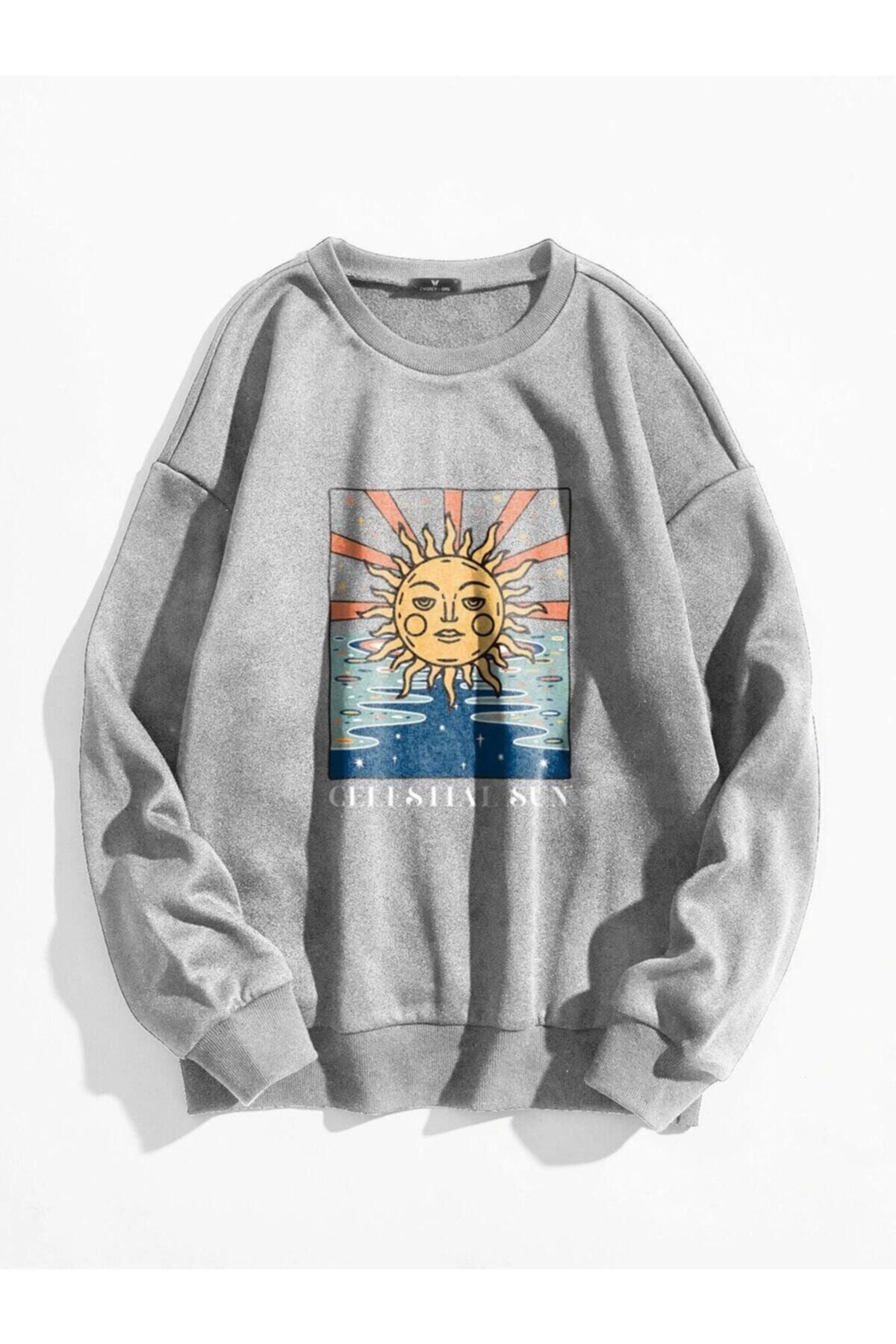 K&H TWENTYONE Kadın Gri Güneş Baskılı Oversize Sweatshirt