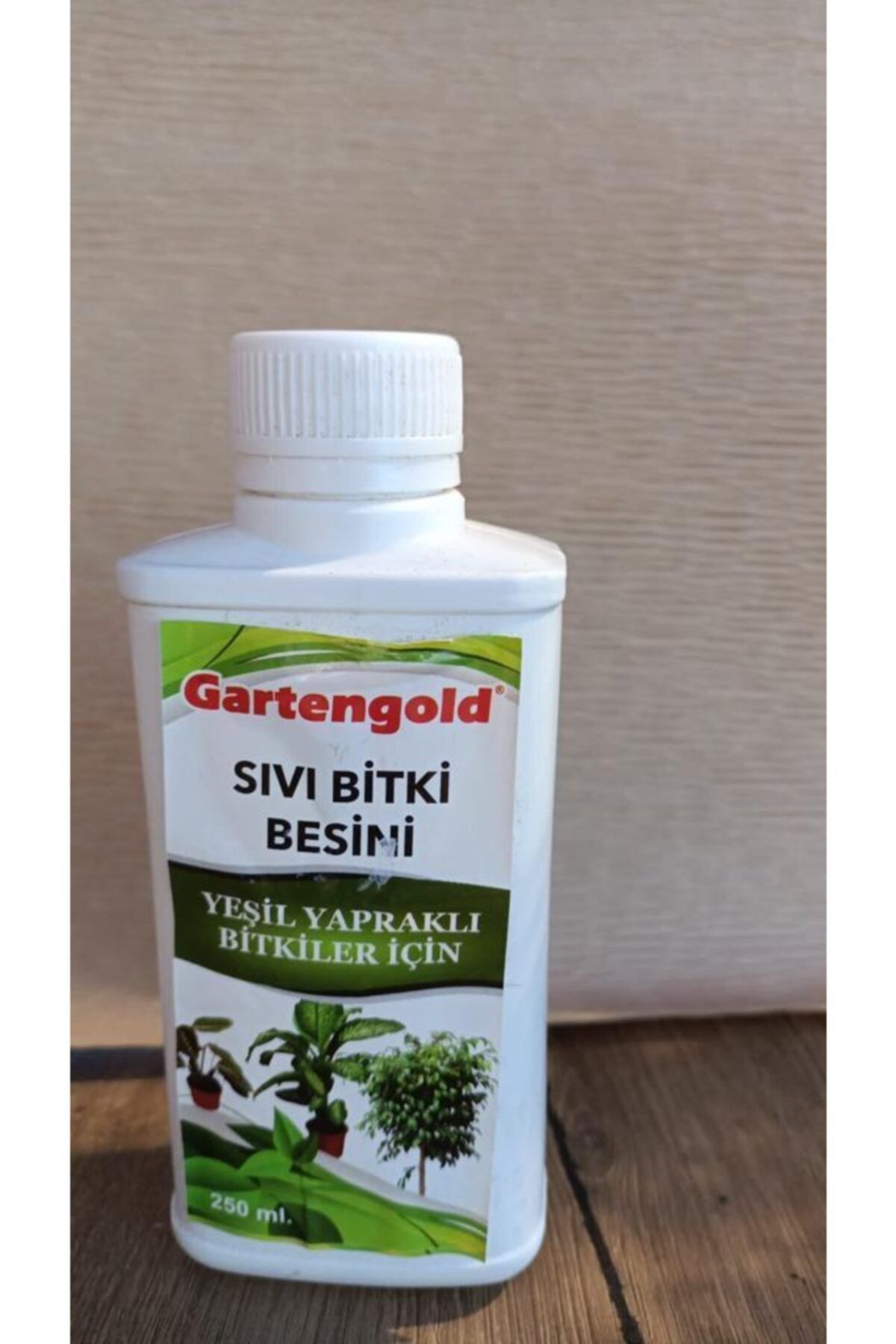 Gartengold Yeşil Yapraklı Bitkiler Için Özel Sıvı Besini 250 Ml 250 ml