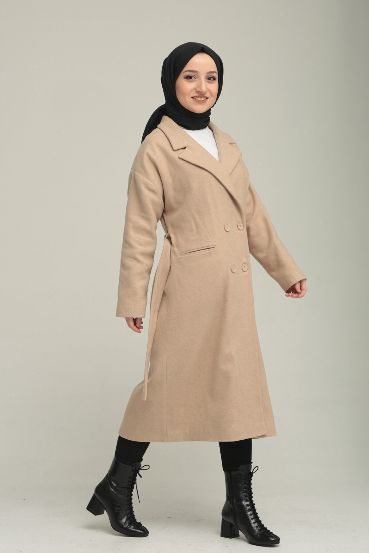 Yağızlar Kadın Bej Beli Kuşaklı Uzun Kaban