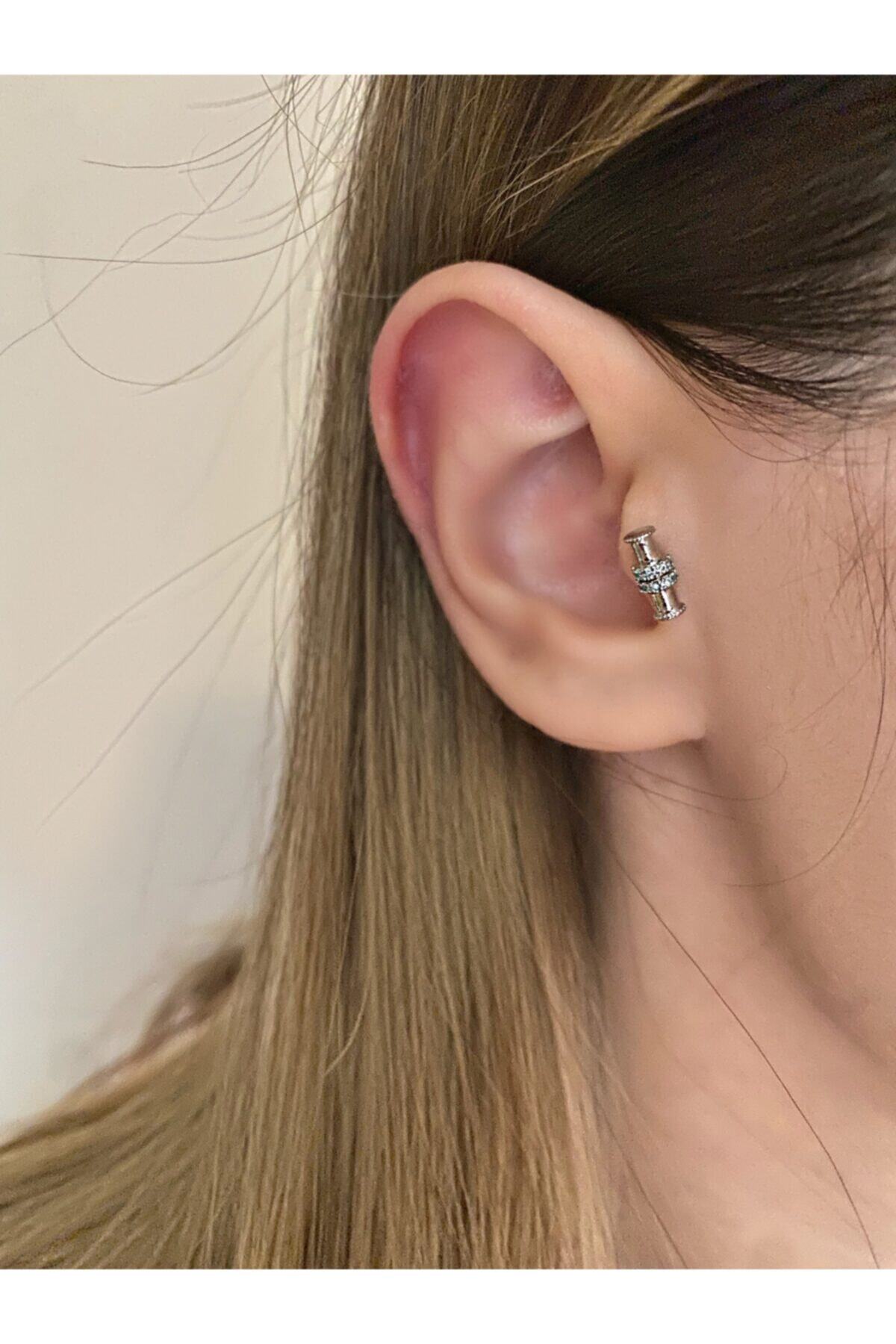 Okkostore Kadın Silver Renkli Taşlı Silindir Tragus Kıkırdak Piercing