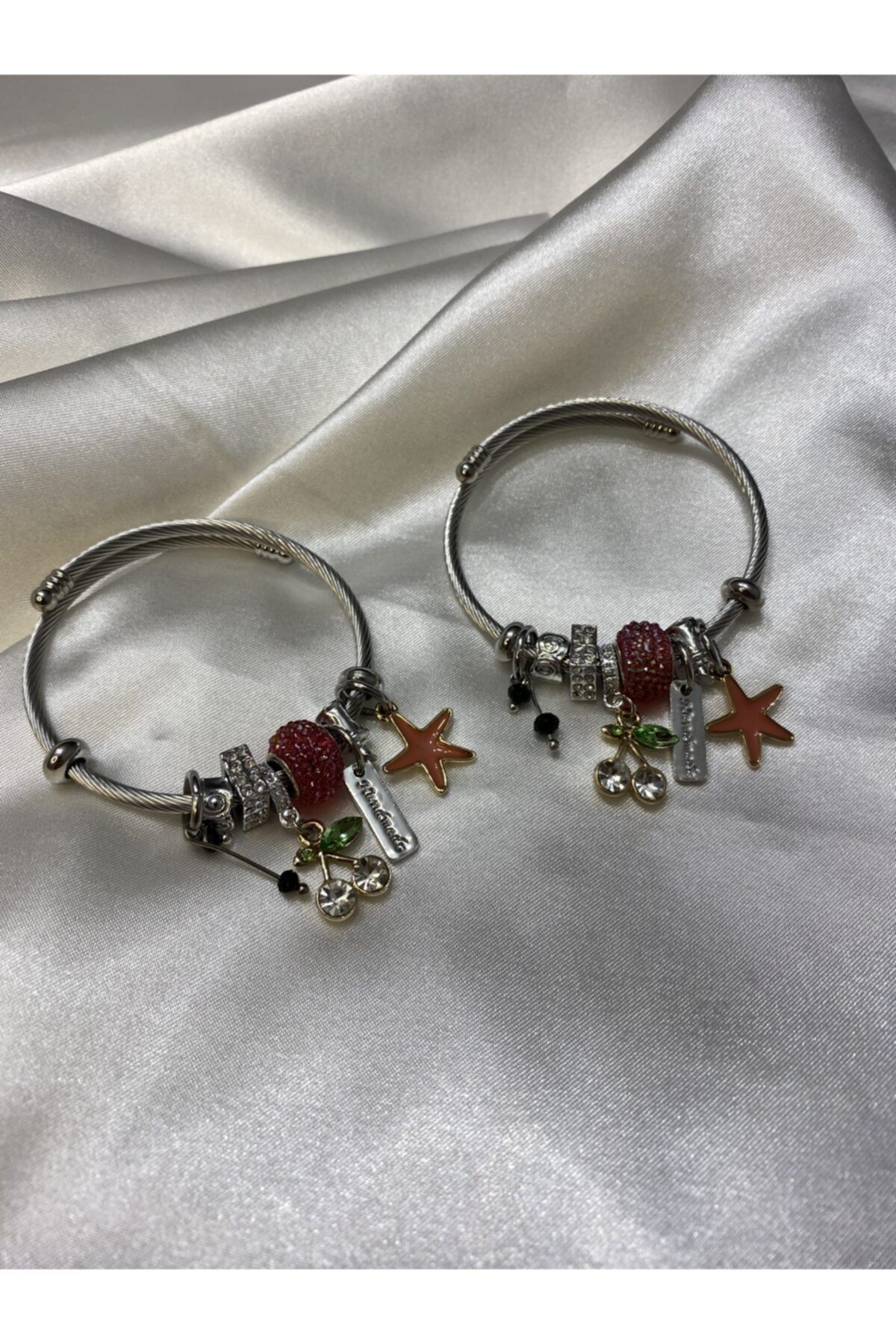 Dolunique Pembe Deniz Yıldızı Figürlü Charm Çelik Bileklik