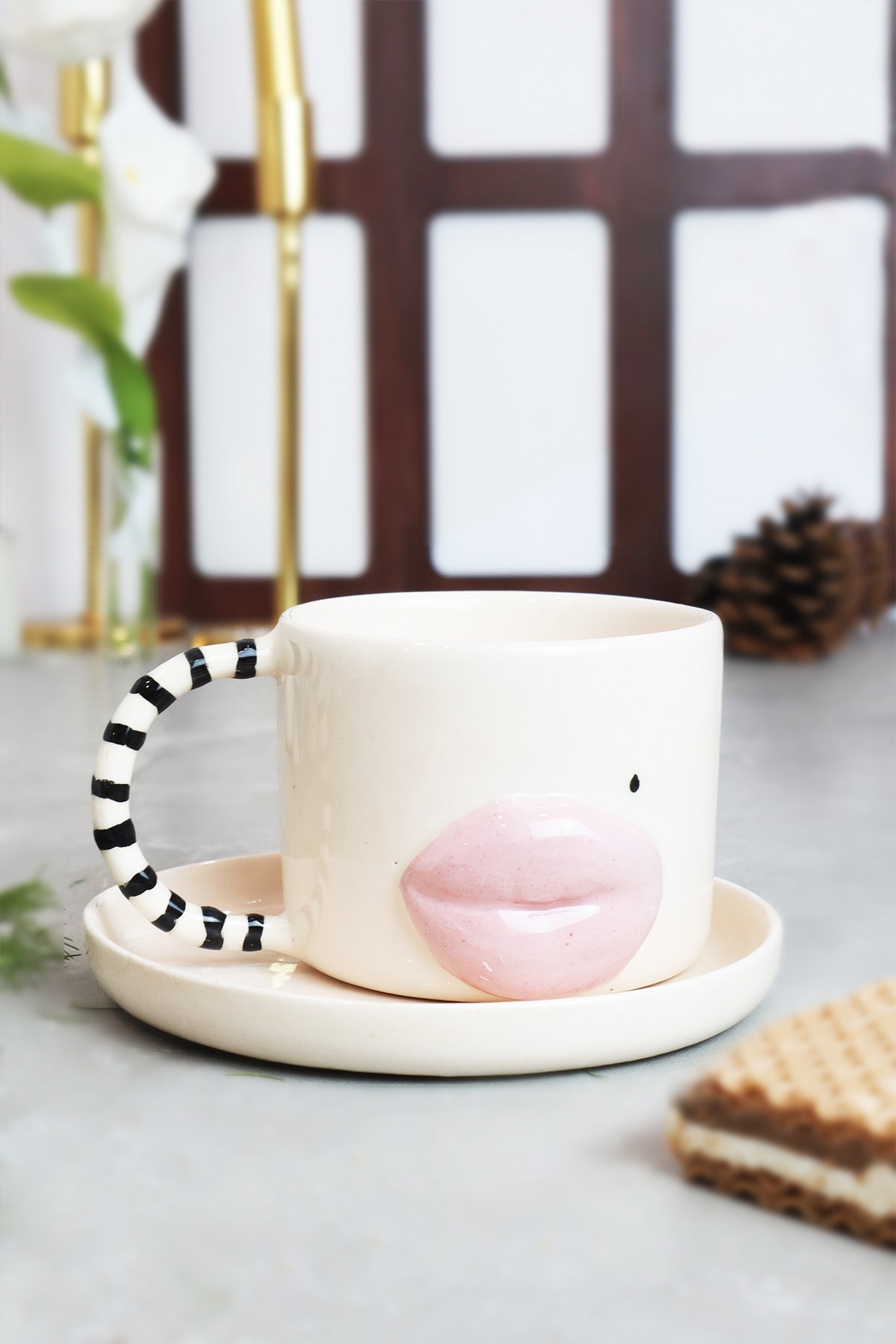 ada mia seramik Dudak Figürlü El Yapımı Seramik Mug