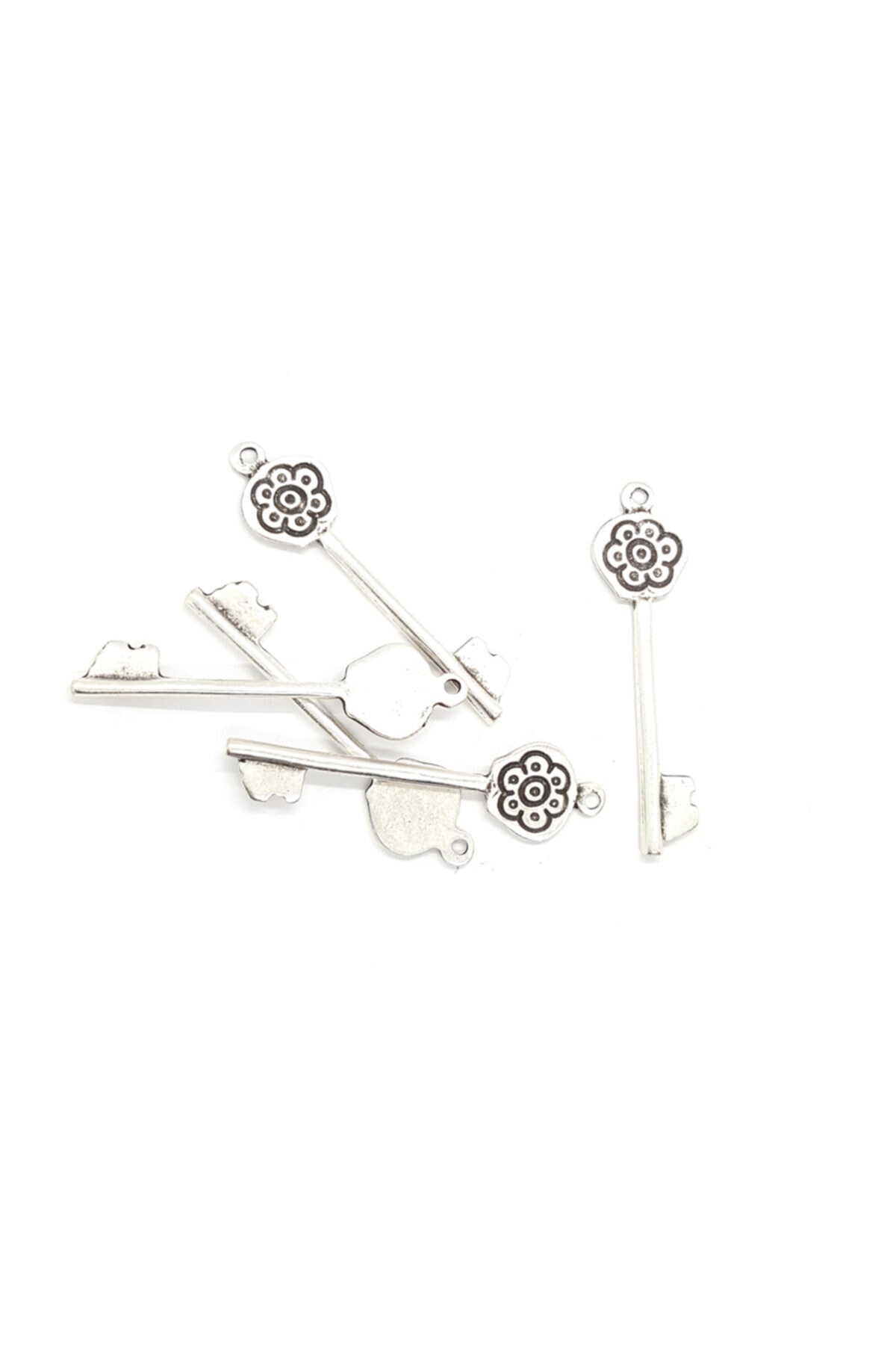 Narin Bijuteri 5 Adet Desenli Anahtar Model Antik Gümüş Kaplama Kolye Ucu