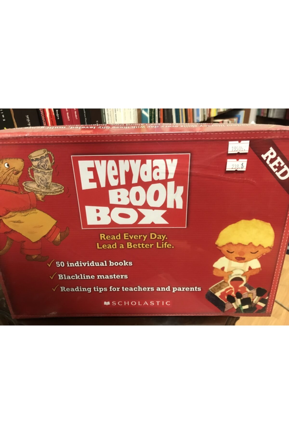 Scholastic Everyday Book Box -red (kutulu)