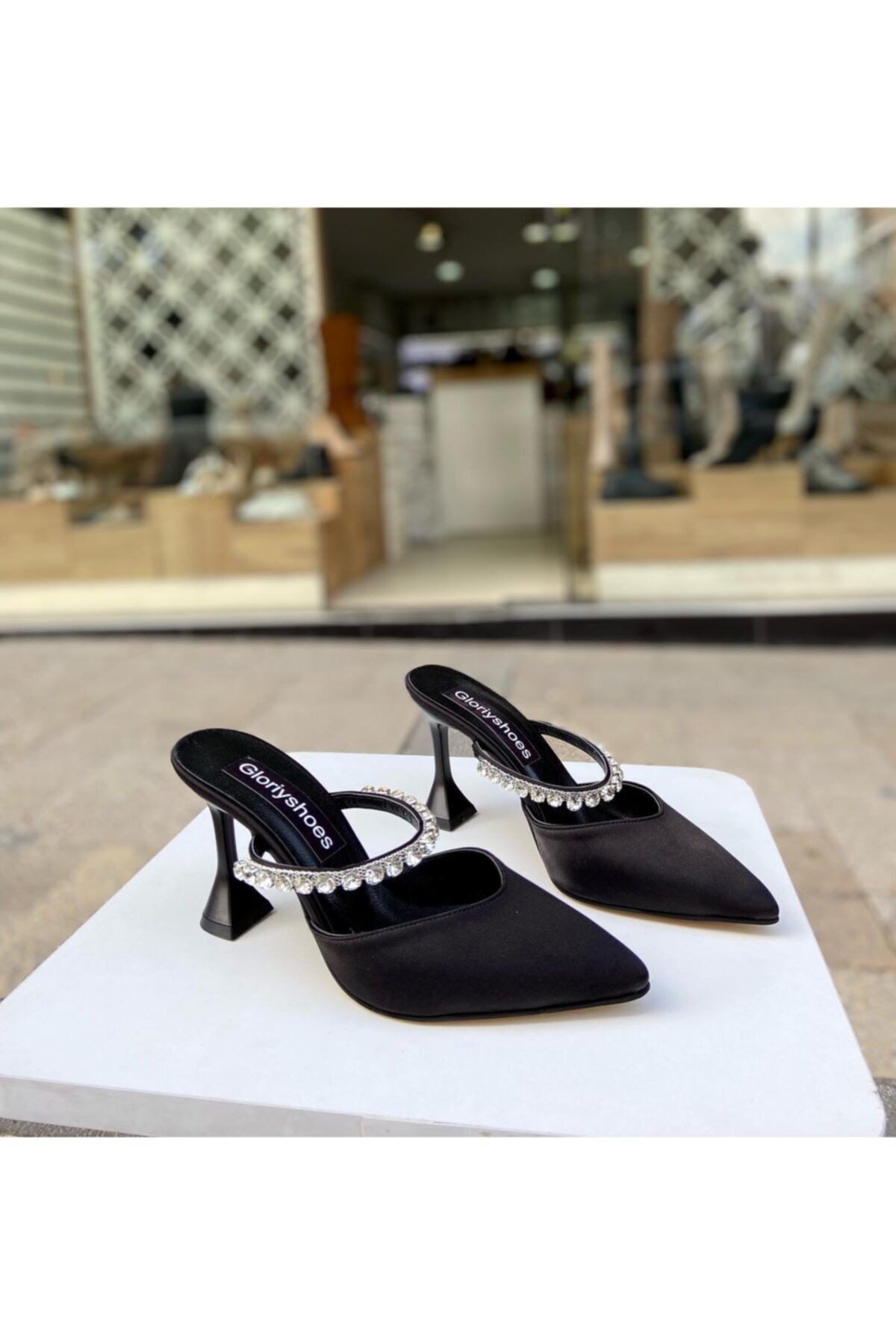 Gloriys Ayakkabı & Çanta Siyah Saten Taşlı 9 Cm Topuklu Ayakkabı23prr