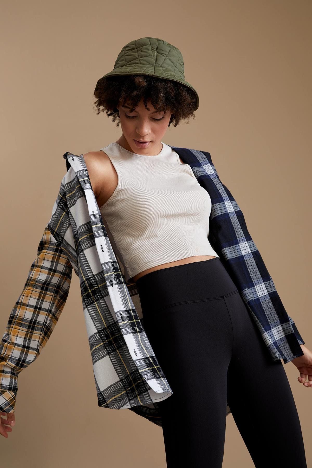 DeFacto Coool Oversize Fit Cep Detaylı Kareli Uzun Kollu Gömlek