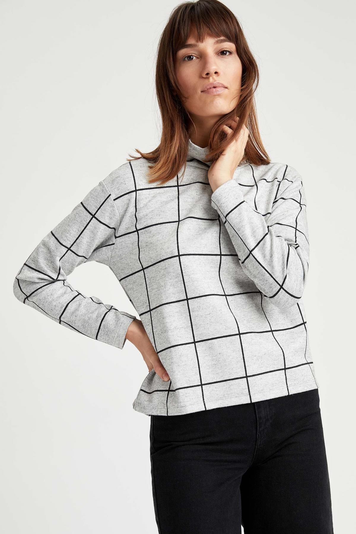 DeFacto Dik Yaka Düşük Omuz Uzun Kollu Tişört