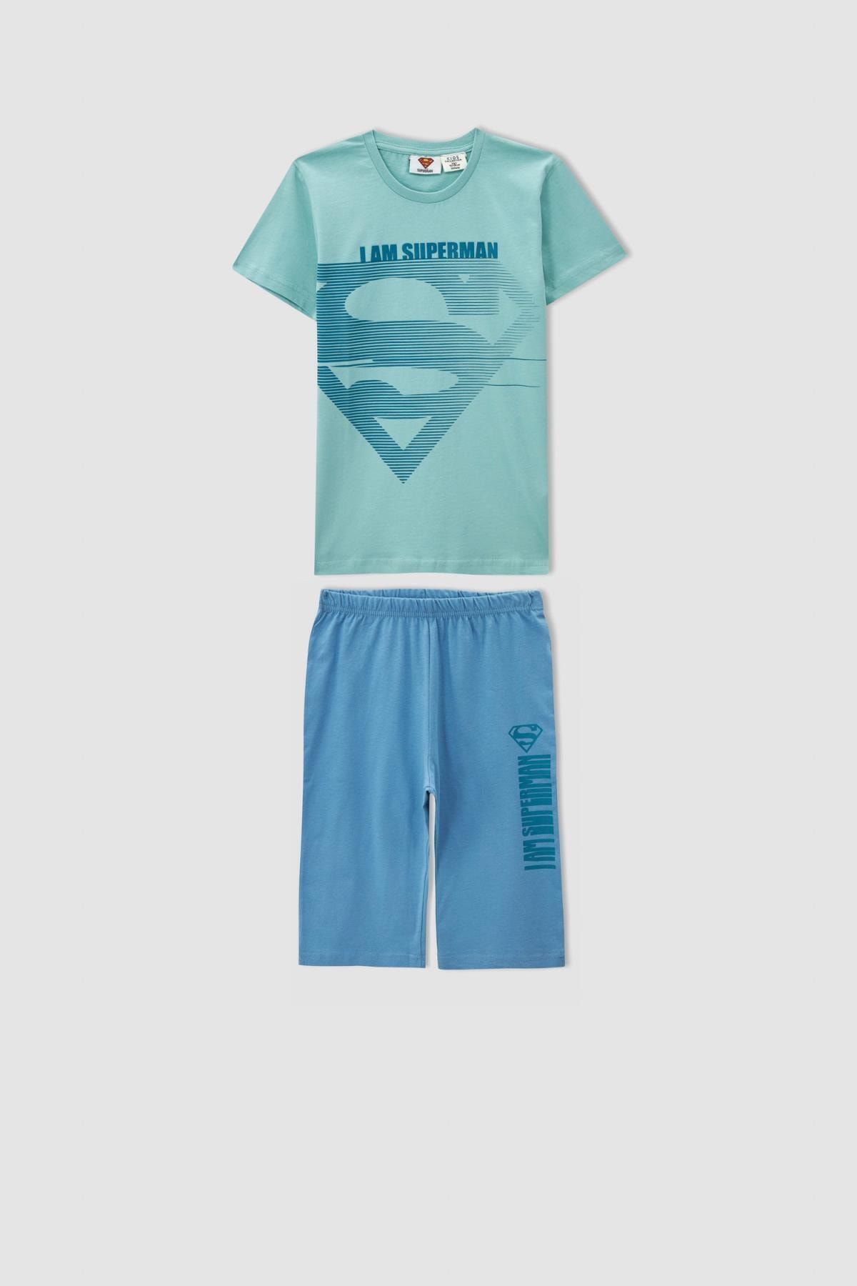 DeFacto Erkek Çocuk Süperman Kısa Kollu Pijama Takımı