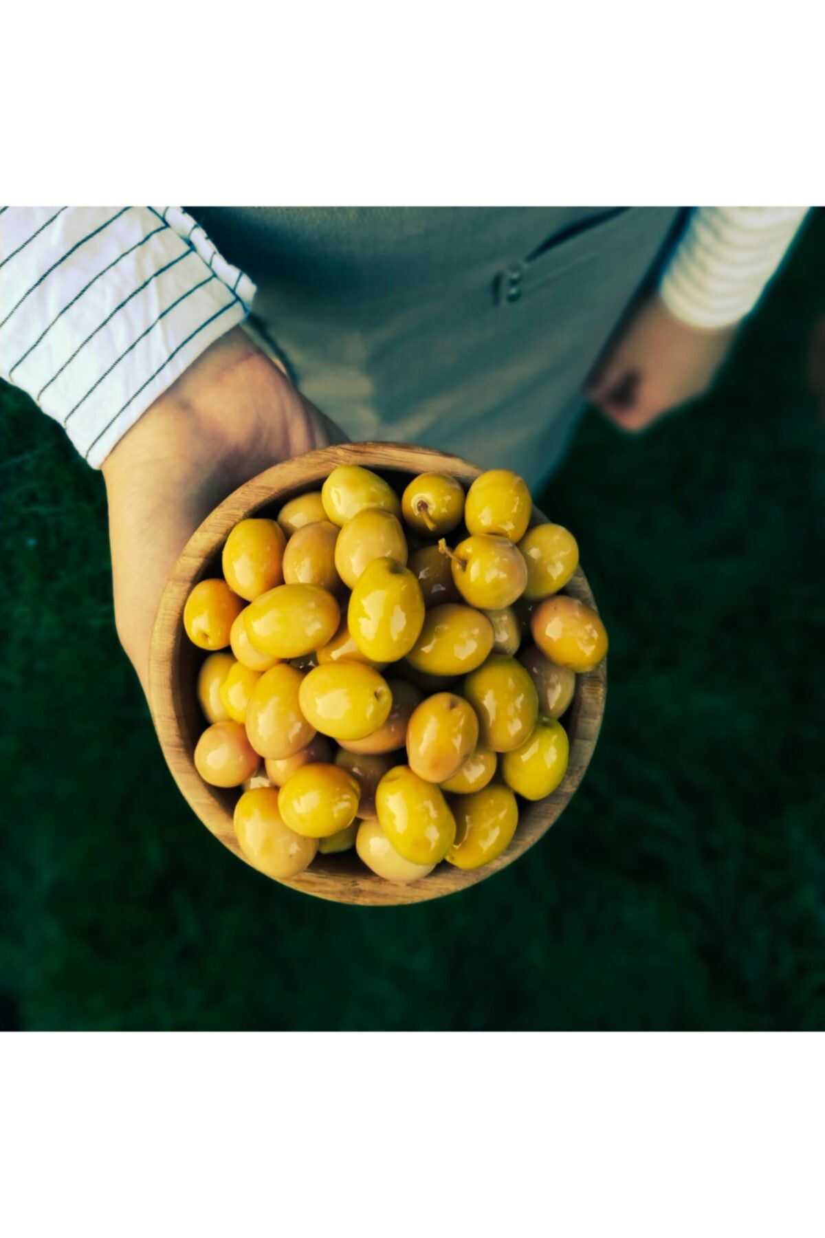 Adalya Zeytin Edremit Çizik Yeşil Zeytin 2000 Gr. Cam Kavanoz