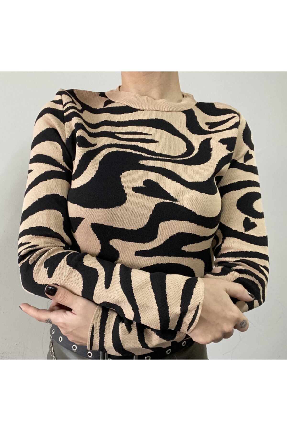 KUPAKIZI Kadın Kahve Siyah Desenli Slimfit Kazak