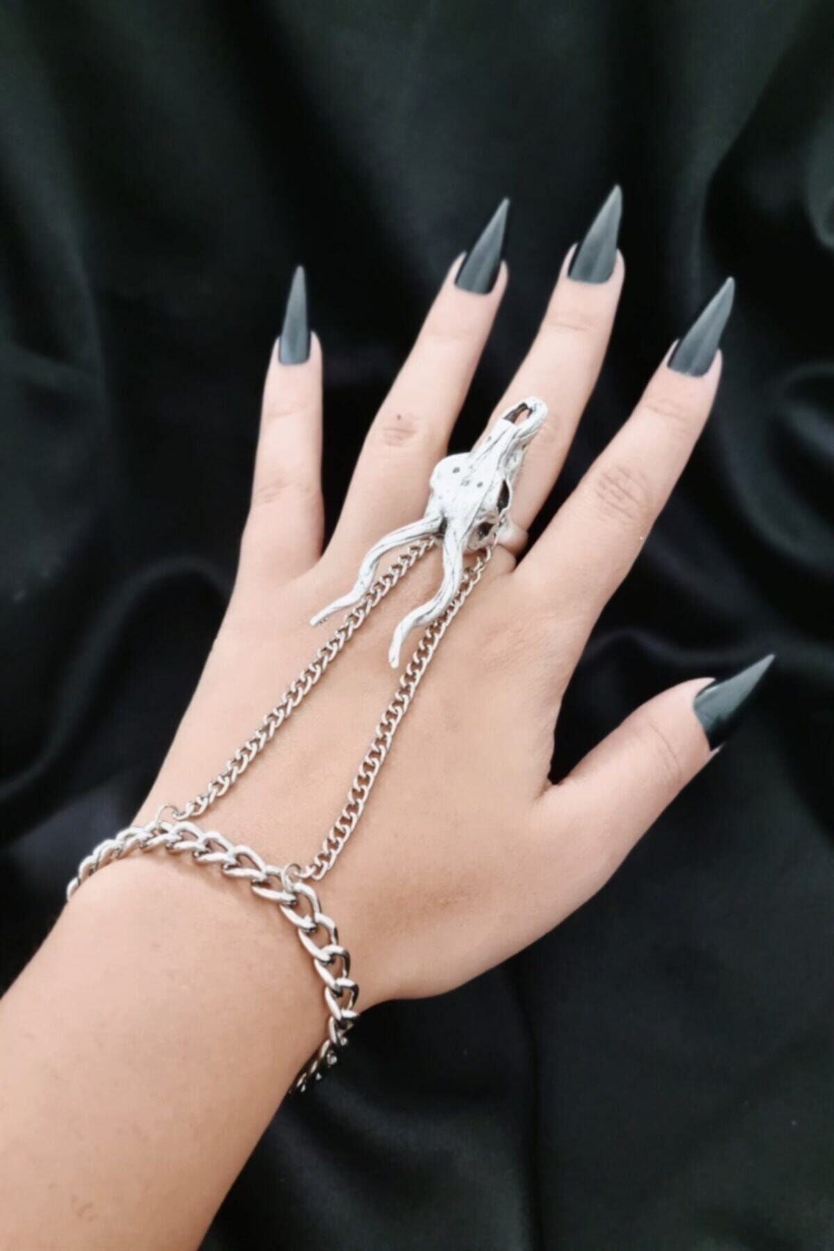Köstebek Gothic Objeli Geyik Unisex Şahmeran