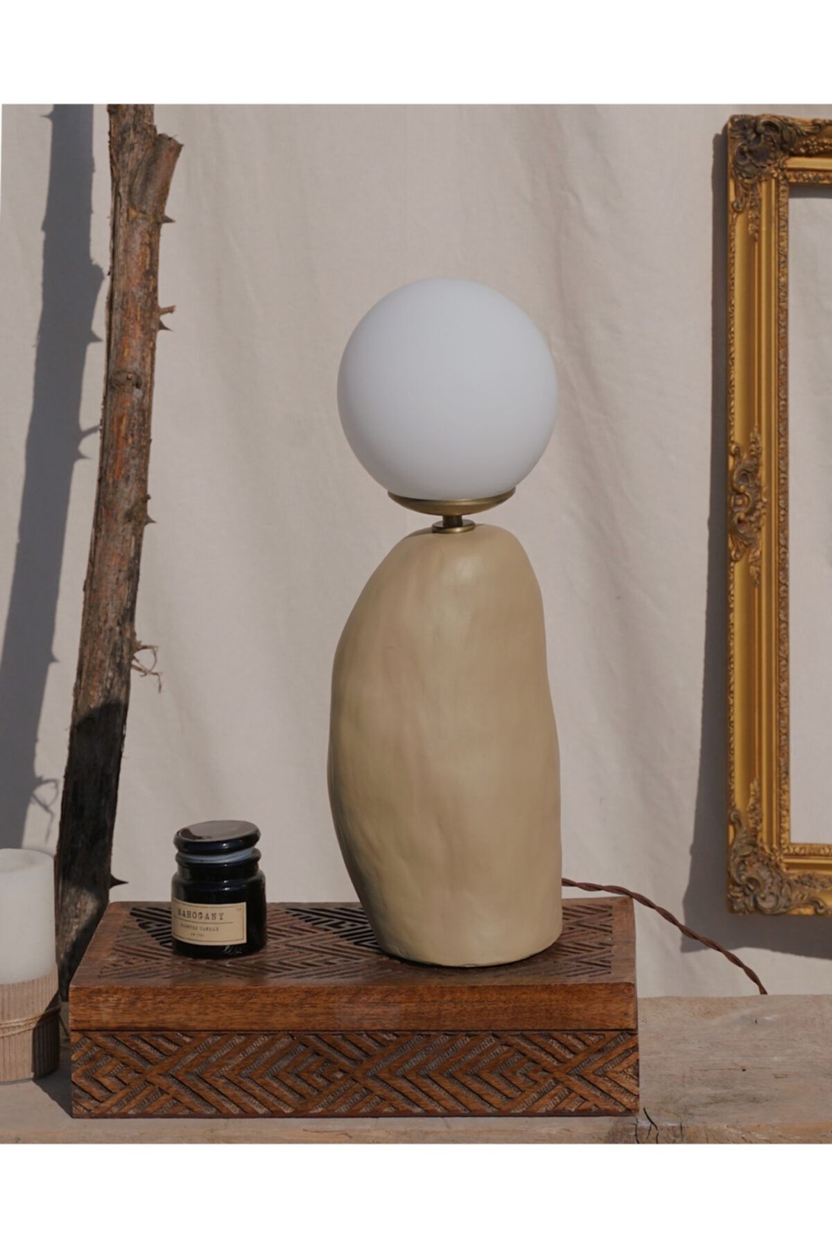 The Mona Studio Mono Bej Abajur Globe Masa Lambası