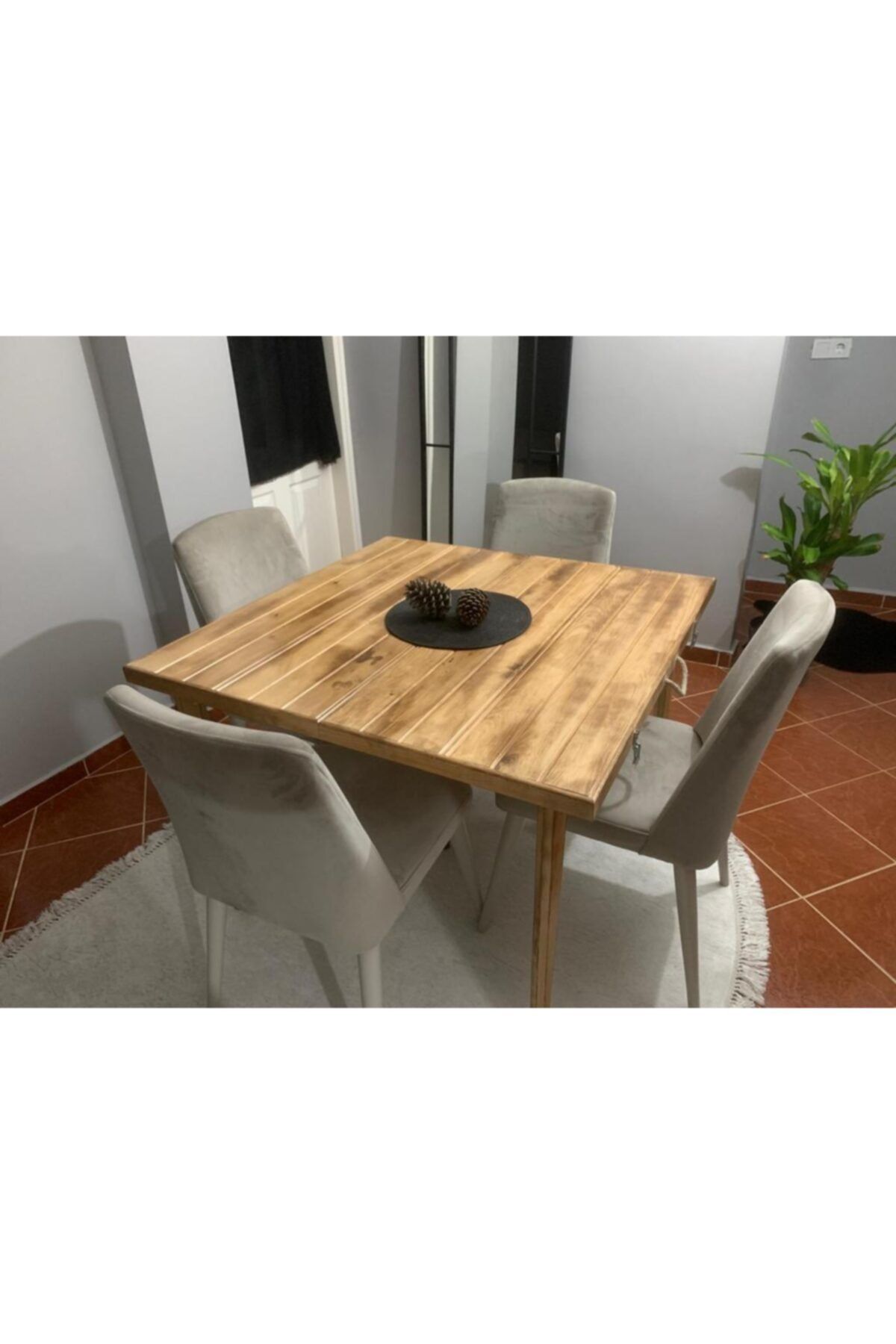 beynis life Ahşap Boyalı Cilalı Katlanabilir Yemek Balkon Bahçe Masası