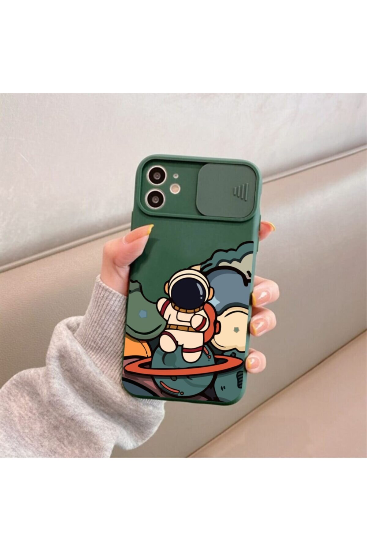 trendycase Iphone 11 Uyumlu Çizgi Film Kahramanları Desenli Yeşil Kamera Korumalı Telefon Kılıfı