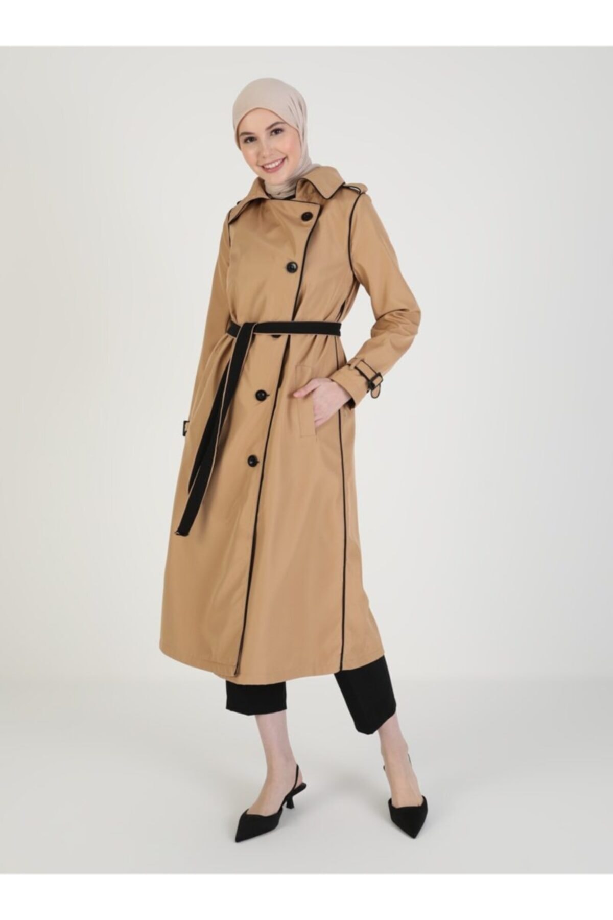 Loreen Düğme Detaylı Kap Camel