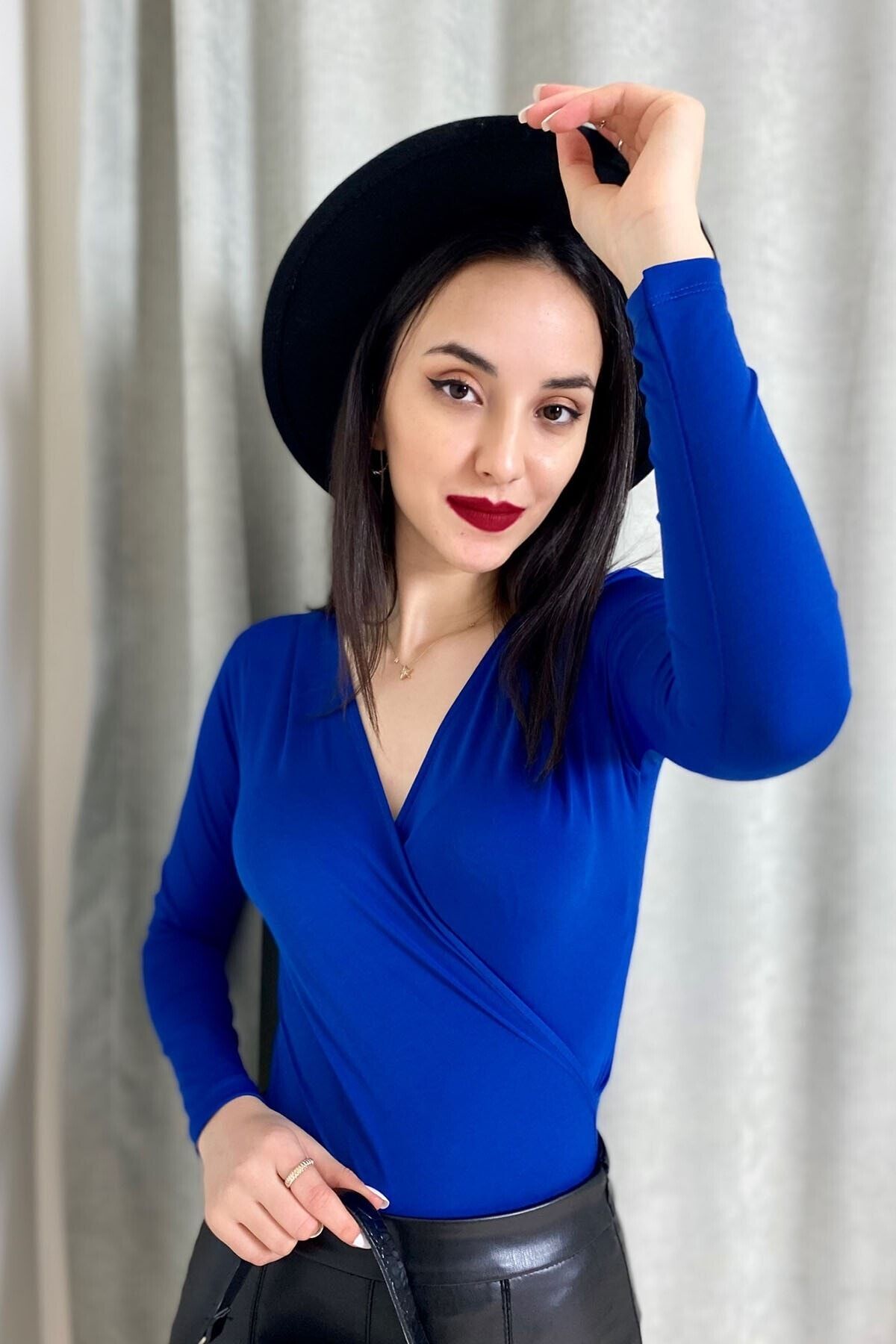 cefwomans Kruvaze Çıtçıtlı Bodysuit