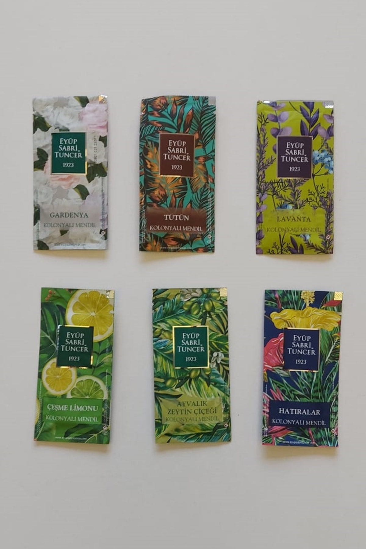 Eyüp Sabri Tuncer Karma Kolonyalı Mendil 6x30 = 180 Adet