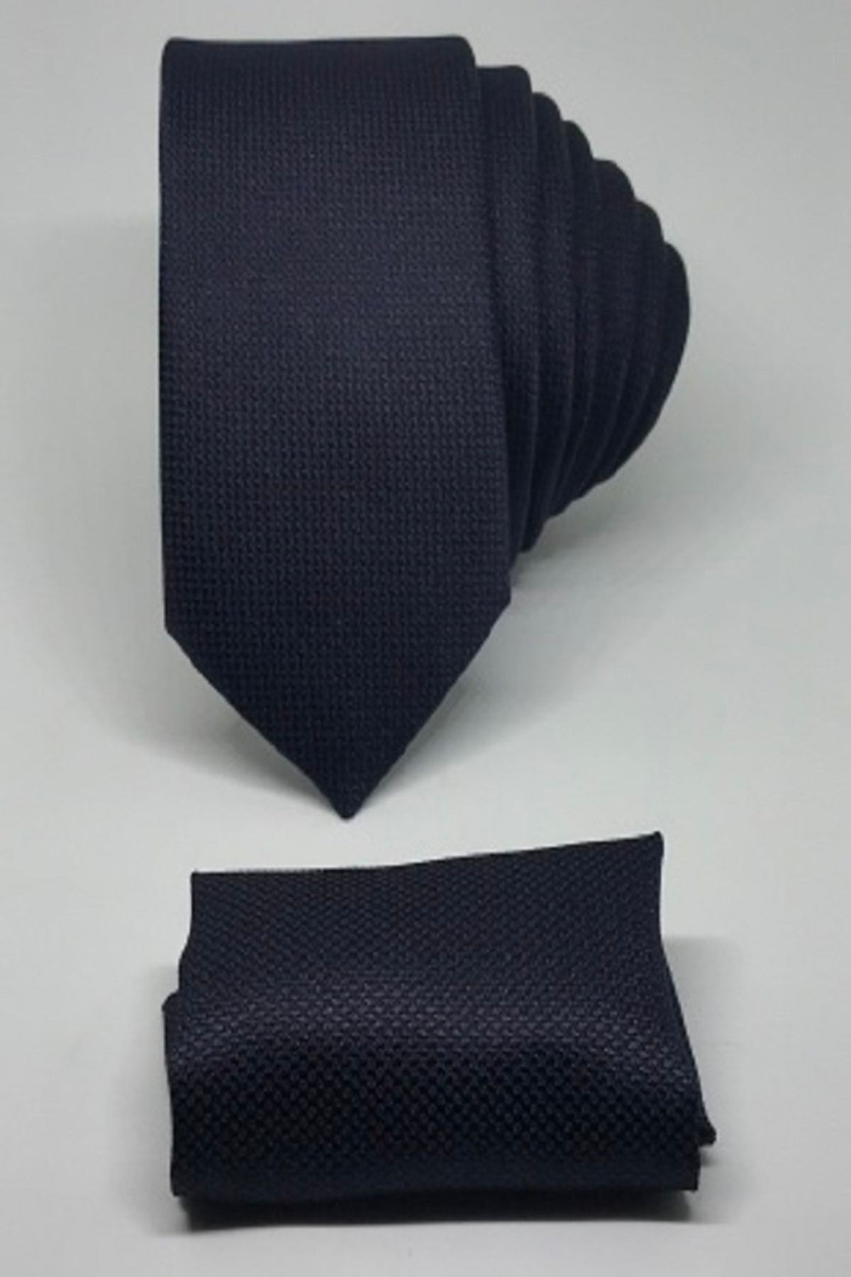 Kravat Gezegeni Lacivert Renk Mendilli Slim Fit Oxford Kuş Gözü Desen Kravat