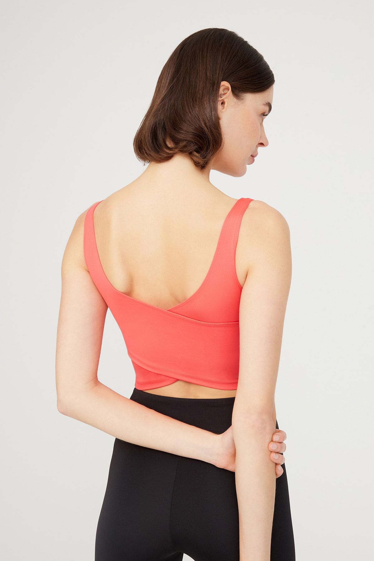 LOS OJOS Mercan Hafif Destekli Sırt Detaylı Kaplı Crop Top Büstiyer Cropped