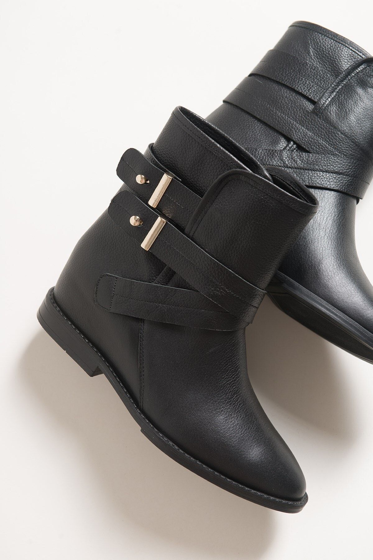 LuviShoes 88141 Siyah Flother Kadın Bot