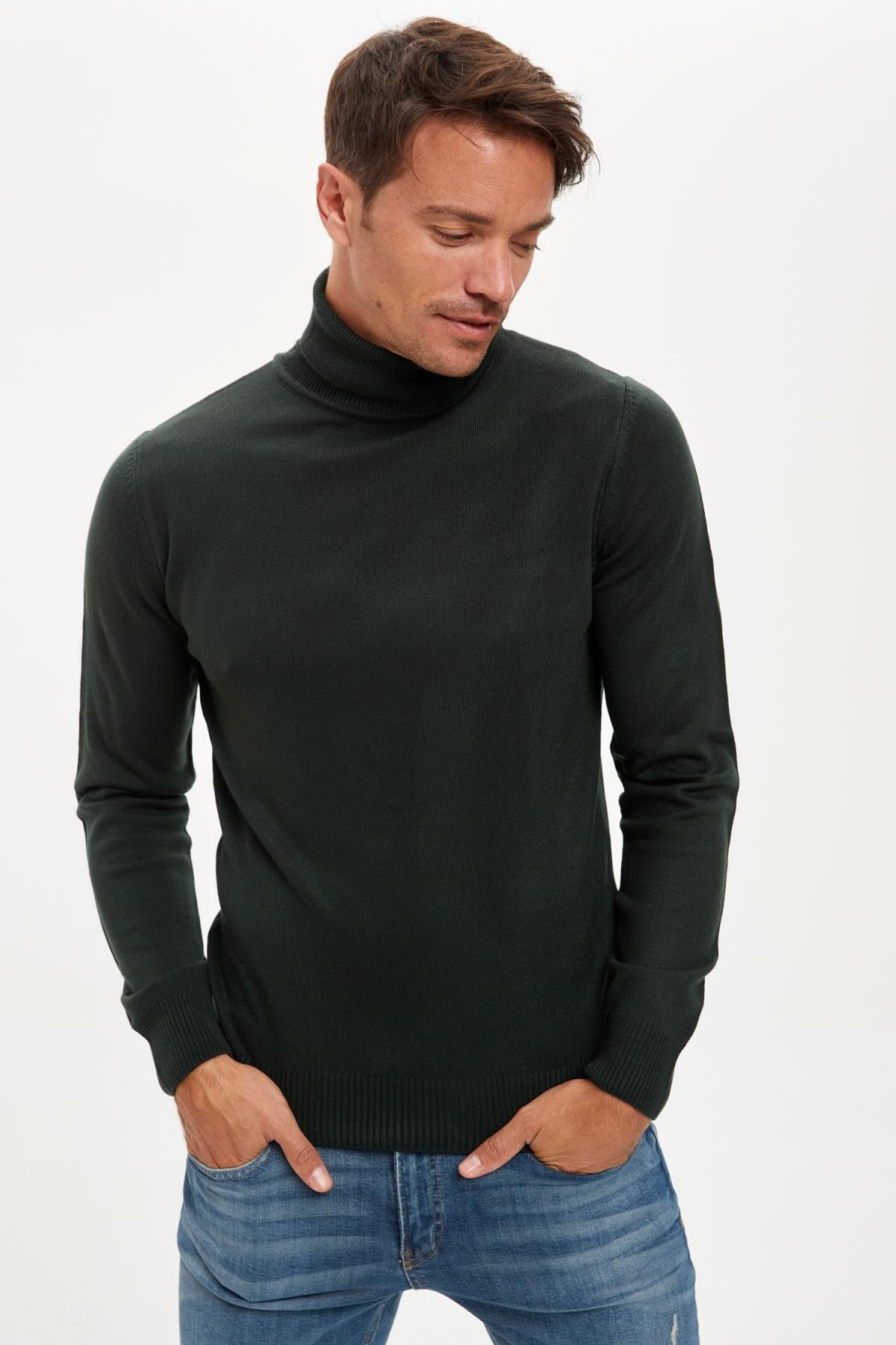 DeFacto Erkek Yeşil Slim Fit Balıkçı Yaka Triko Kazak R1124AZ20WN