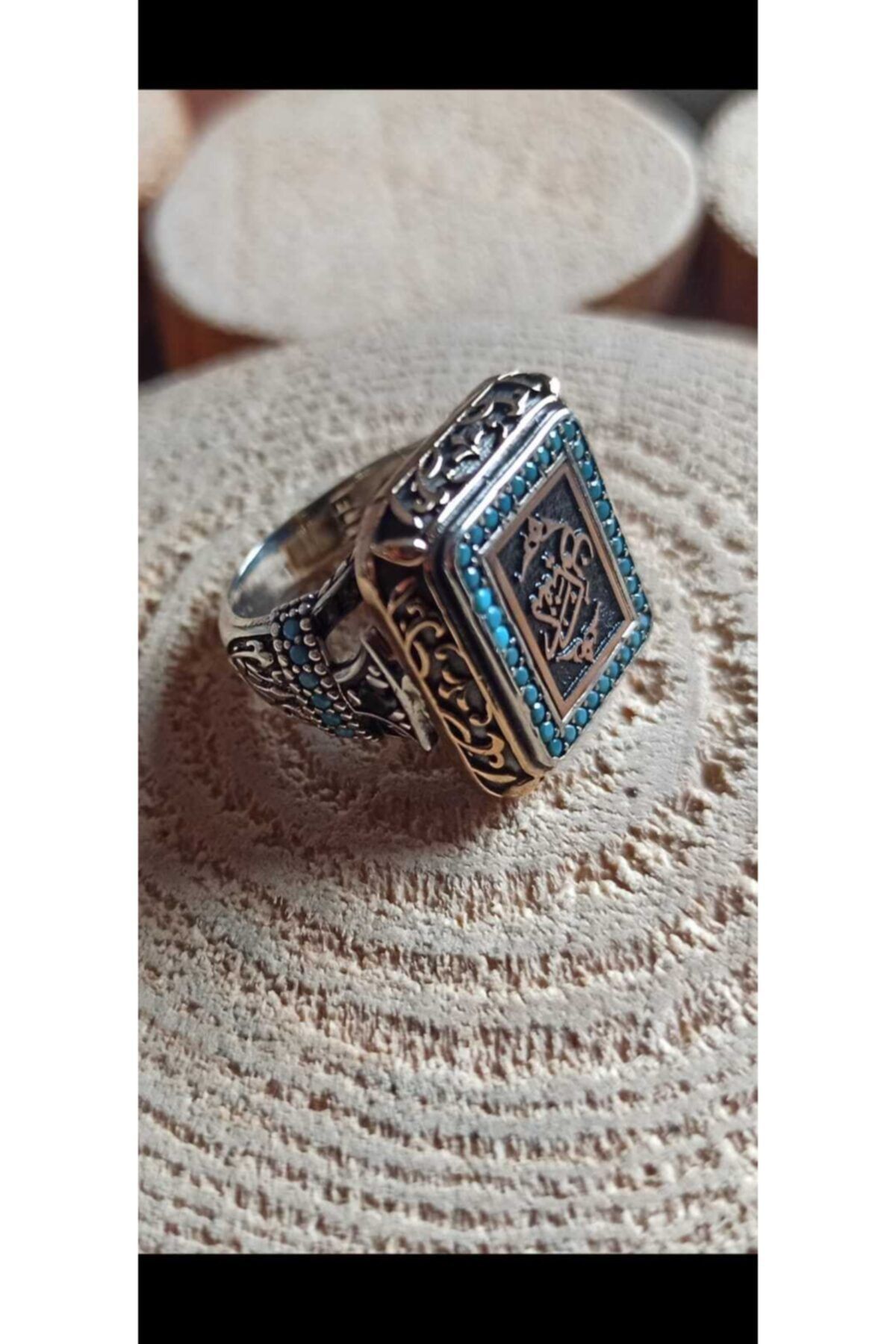 everest silver Kun Feyekun Yazı Işlemeli Kenarları Turkuaz Zirkon Taşlı 925 Ayar Erkek Gümüş Yüzük
