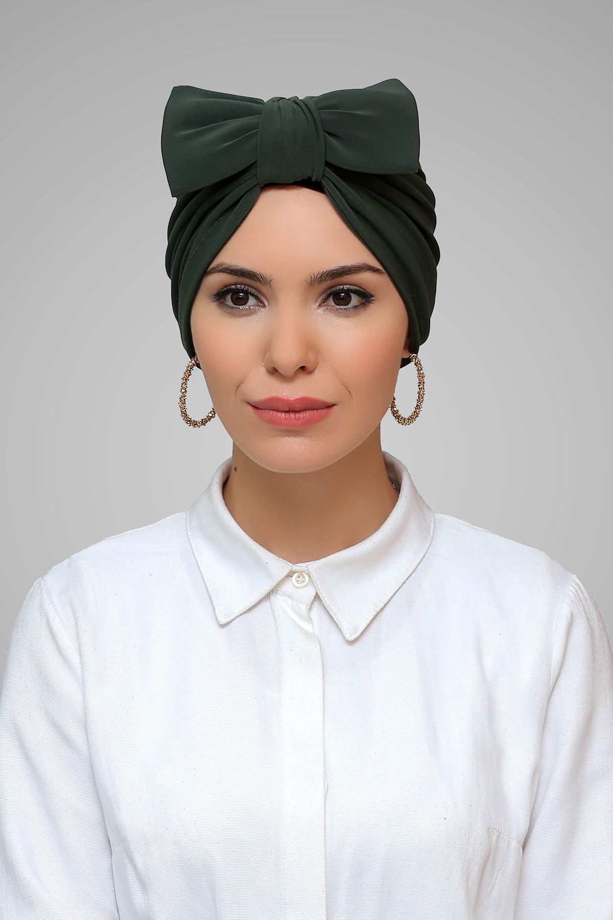 HÜRREM BONE Haki Pratik Hazır Geçmeli Tesettür Bone Sandy Kumaş Fiyonklu Büzgülü - Hürrem 7006