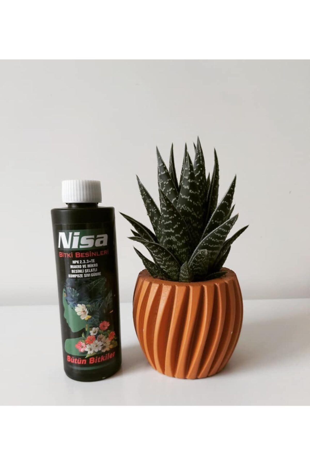 Nisa FLORAL Bütün Bitkiler Için Bitki Besini 250 ml