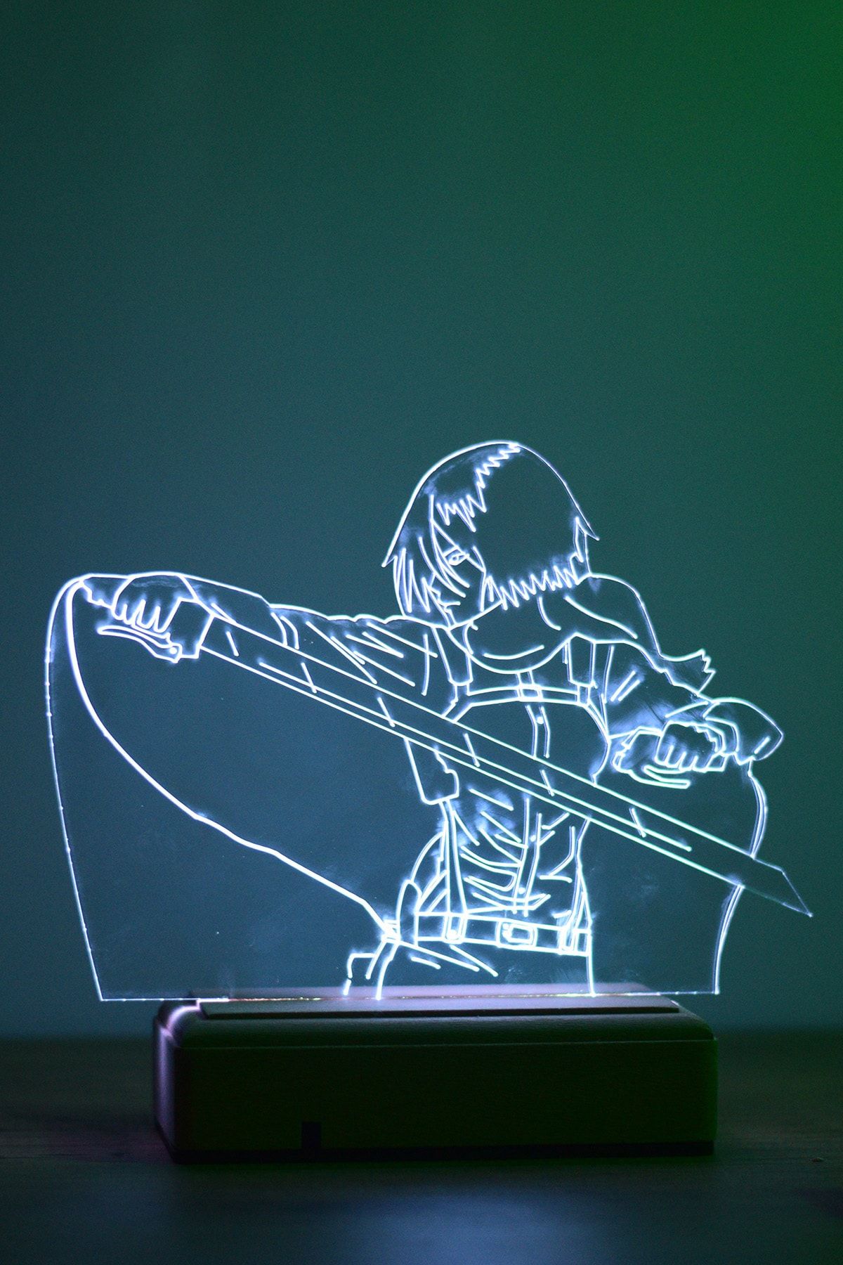 Modiwa Design Mikasa Ackerman Attack On Titan 16 Renkli Anime Gece Lambası