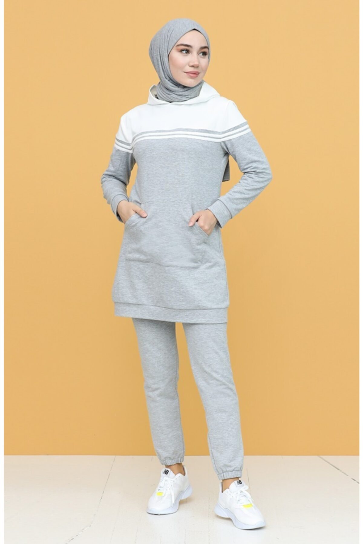 Hazim Moda Şerit Detaylı Kanguru Cepli Eşofman Takımı