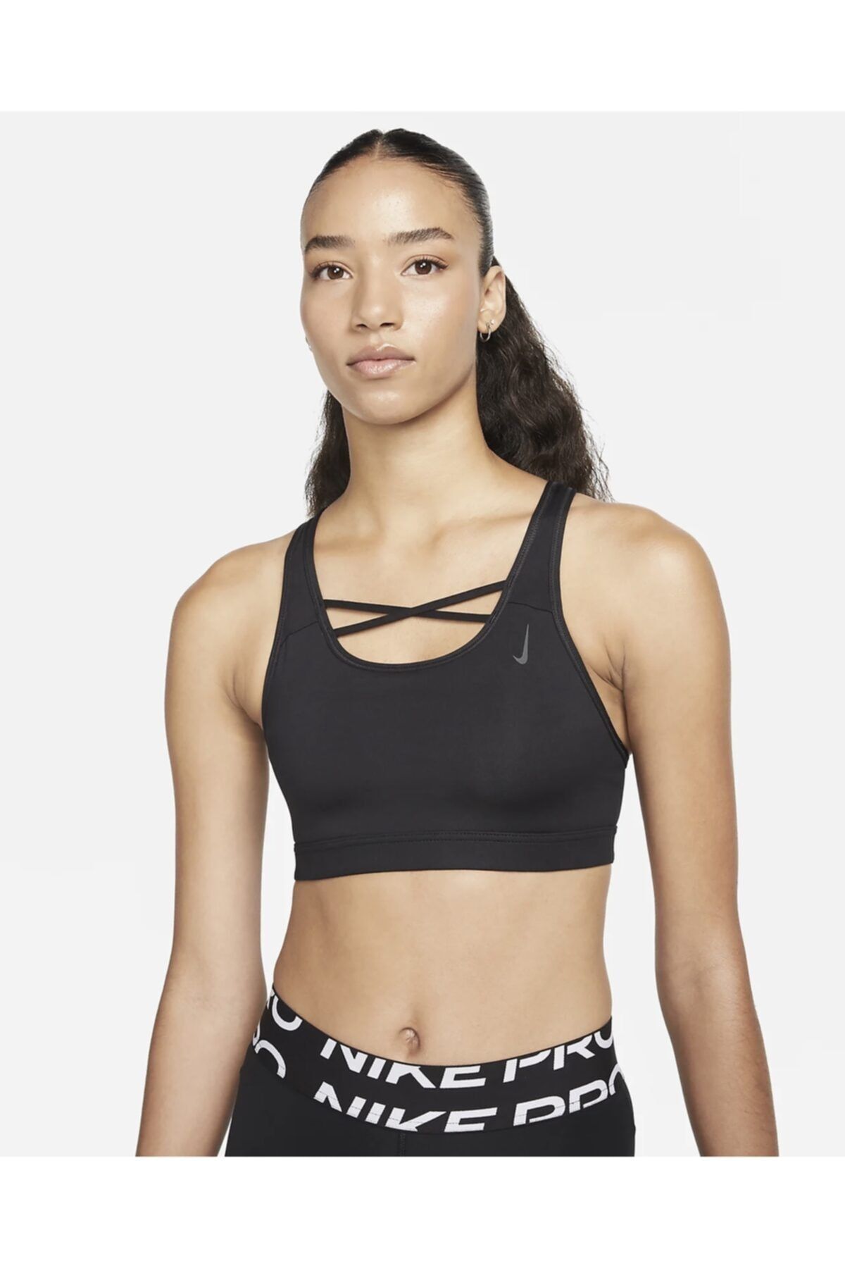Nike Yoga Dri-fıt Swoosh Women’s Medium-support Non-padded Strappy Sports Bra Dd1154-010