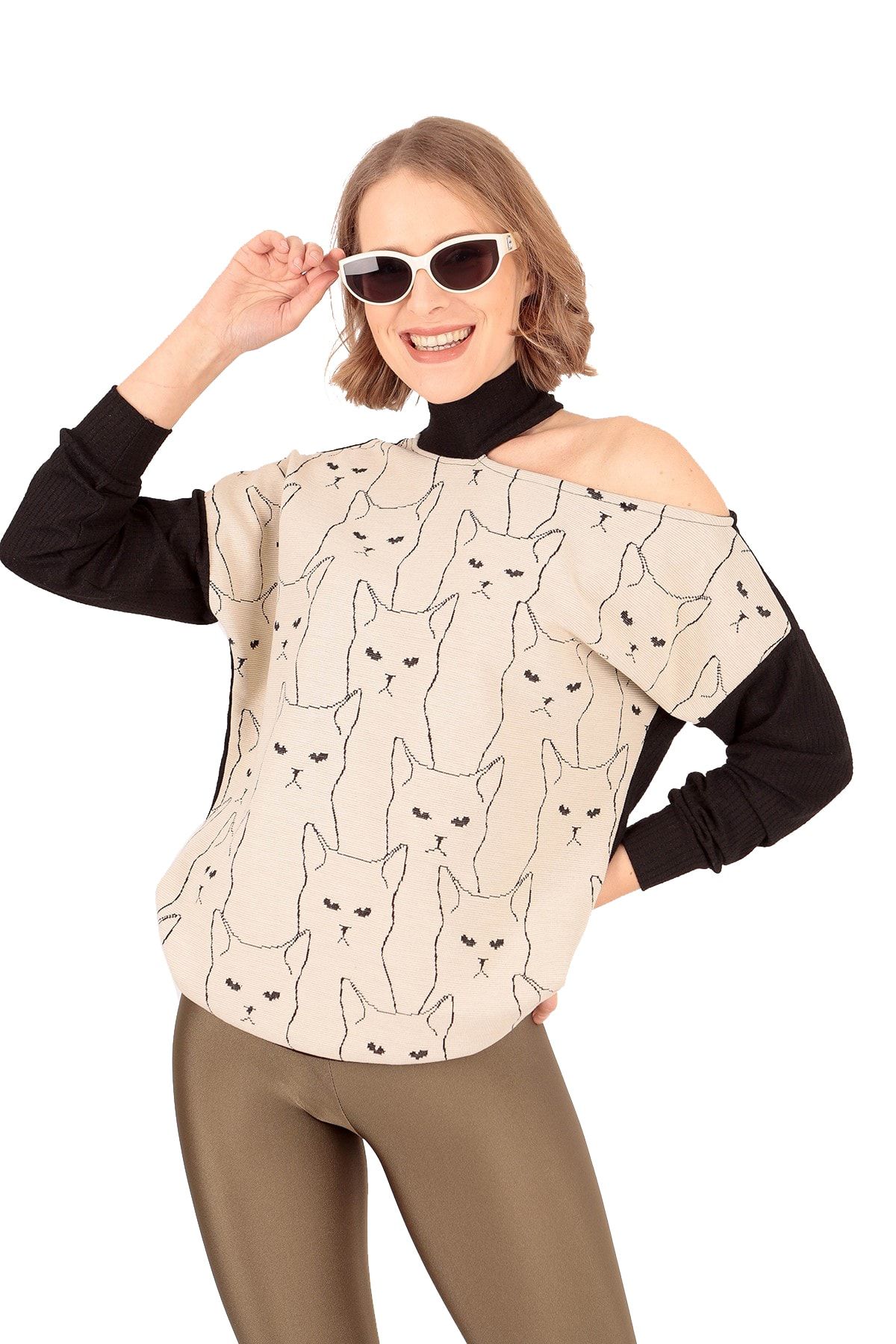 BUKETLİ Kadın Siyah-taş Balıkçı Yaka Omuz Detaylı Desenli Sweatshirt