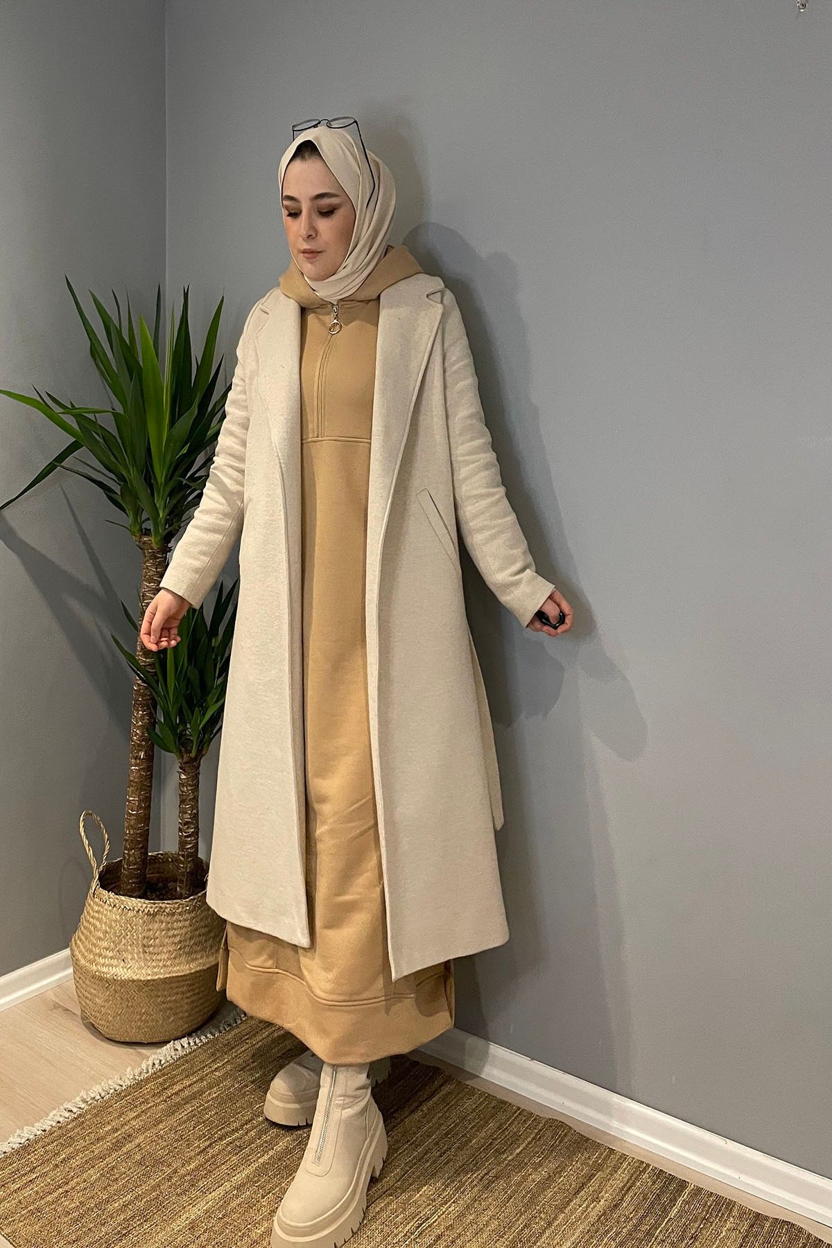 Moodstore Krem Kaşe Kaban