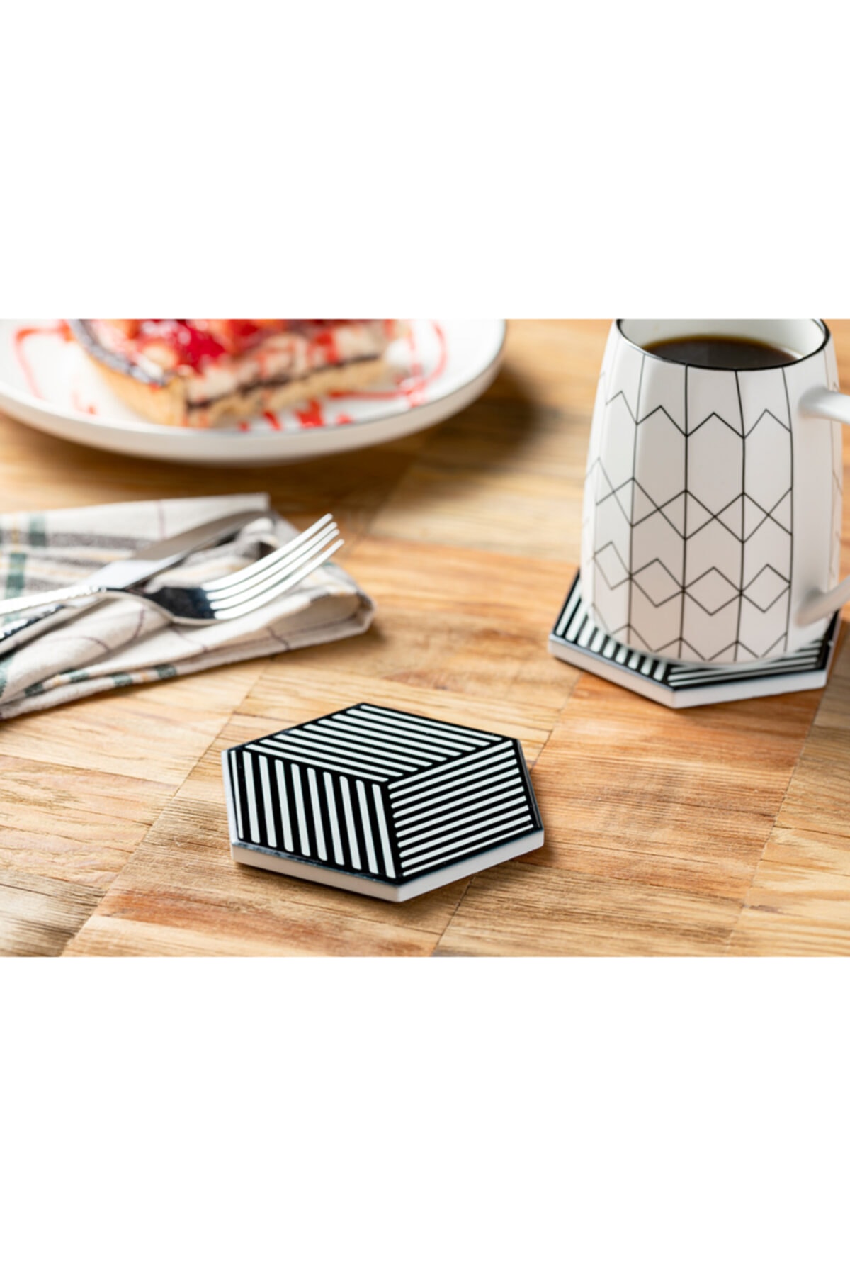 English Home Sare Seramik Bardak Altlığı 10,8 Cm Siyah - Beyaz