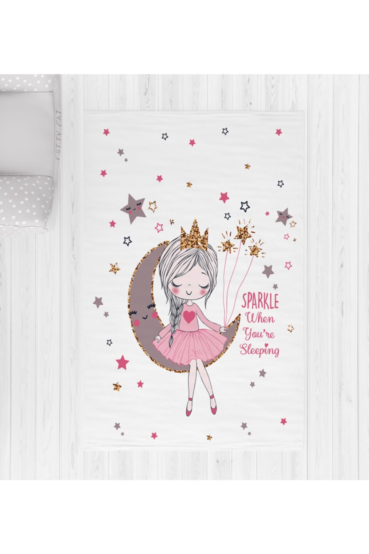 halımarkt Ayda Oturan Kız Çocuk Odası Halısı