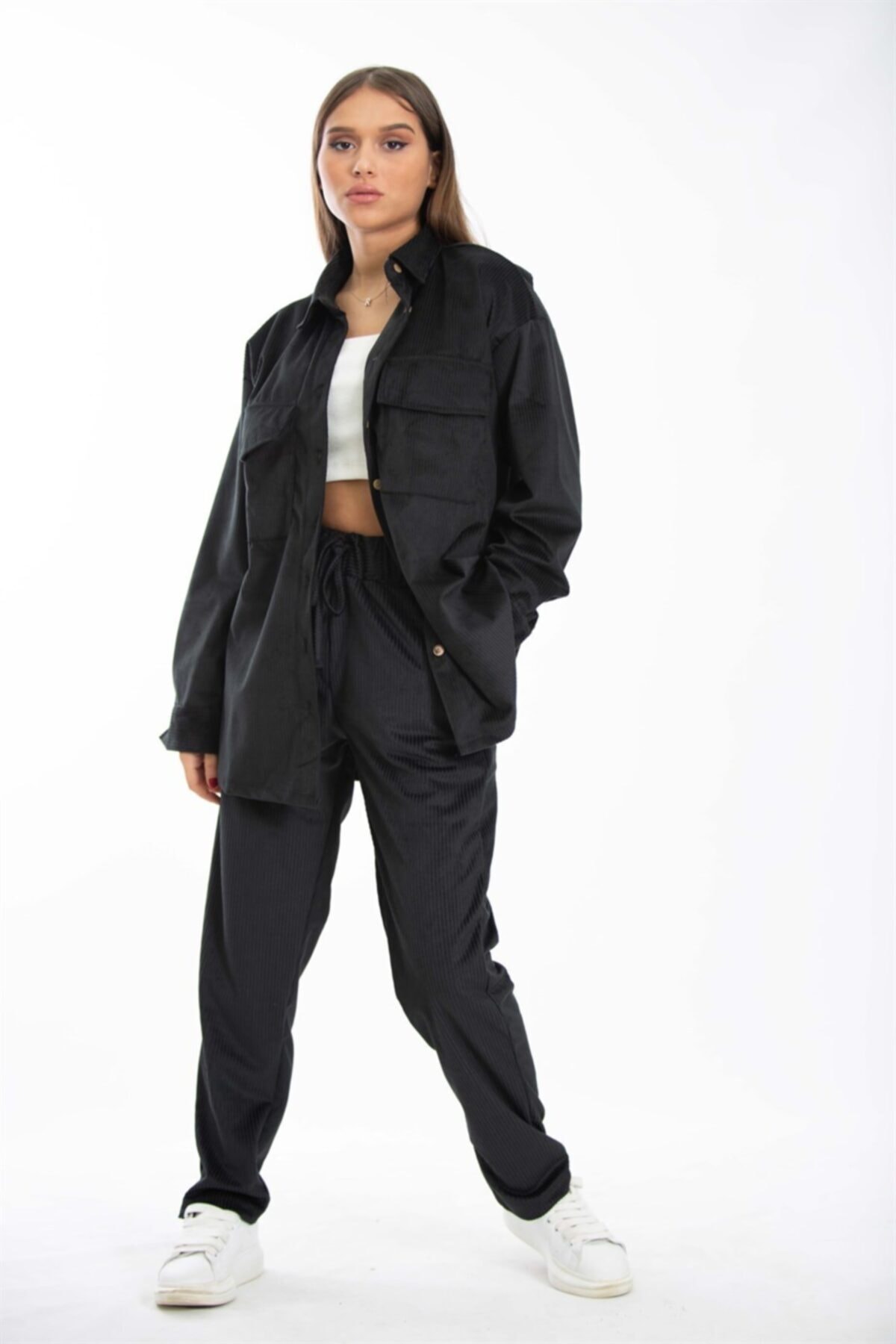 GiyinGo Siyah Kadife Takım Kadın