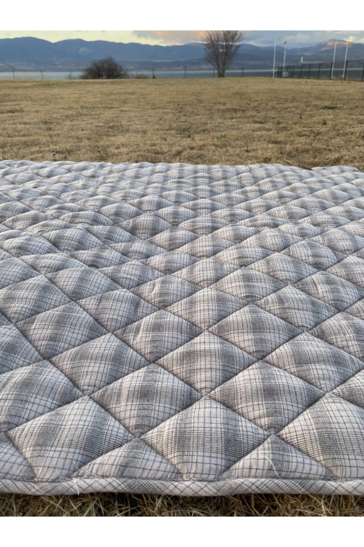 Balküpü Sling Ekose Desen Gri/Siyah Uyku ve Oyun Matı Oda Halısı