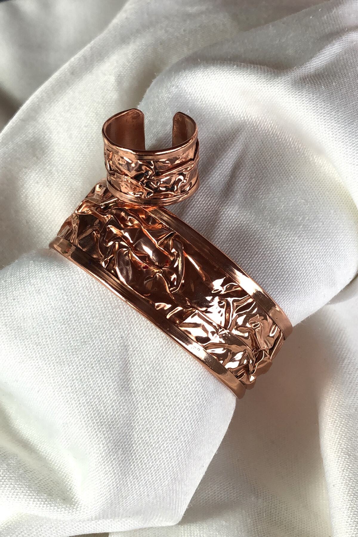 Miray hediyelik Bakır El Işi Kelepçe Yüzük Set