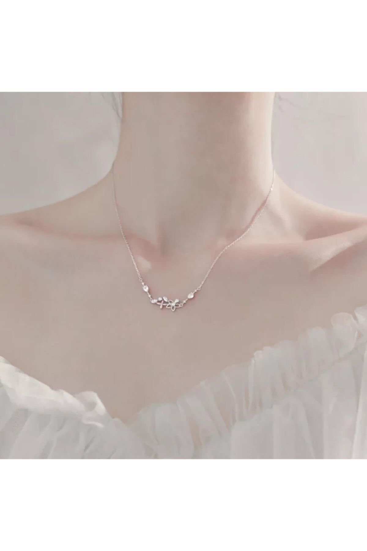 İneffable Store Ümit Çiçeği Kolye
