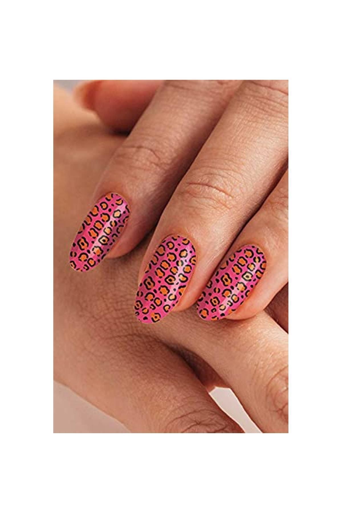 BRCTOPTAN Pembe Leopar Tırnak Dövmesi