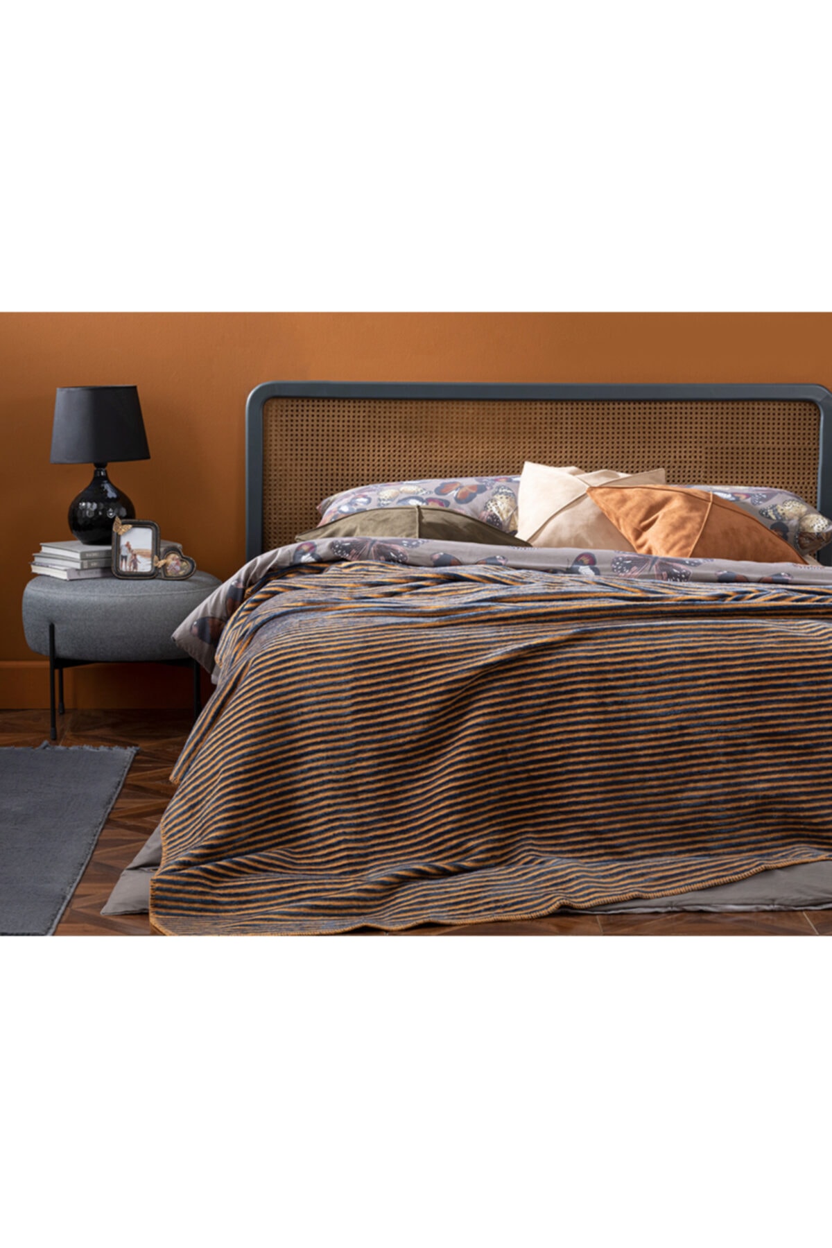 English Home Pinstripes Pamuklu Tek Kişilik Battaniye 150x200 Cm Hardal