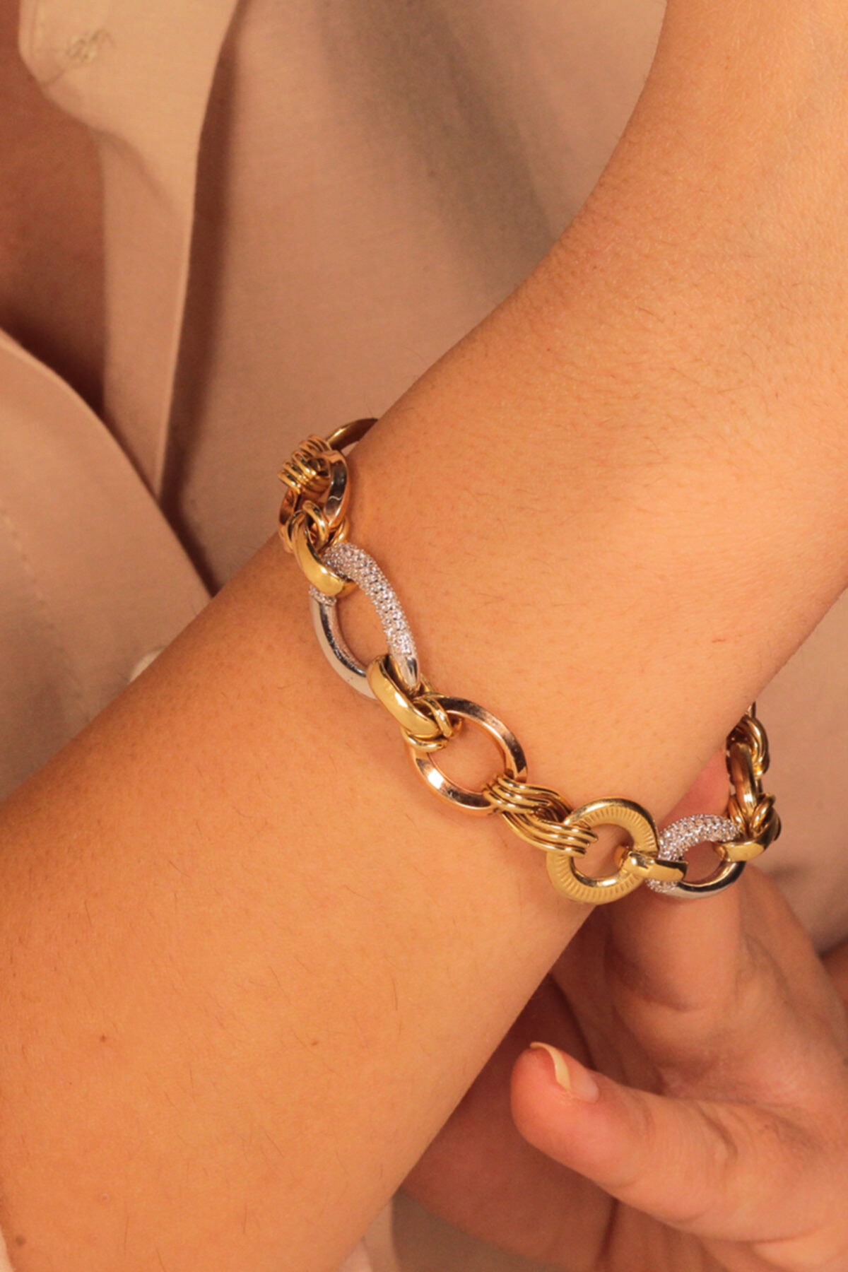 Adil İdil Kuyumculuk 14 Ayar Taşlı Iki Renk Halka Bileklik