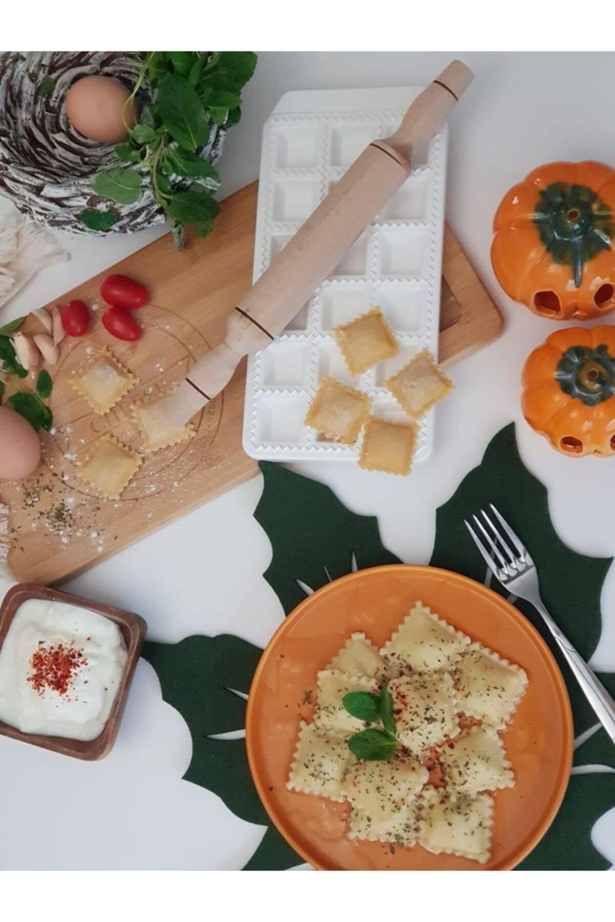 TEDARİKET Mantı Kalıbı Pratik Kare- Mantı Kesme-ravioli Kalıbı