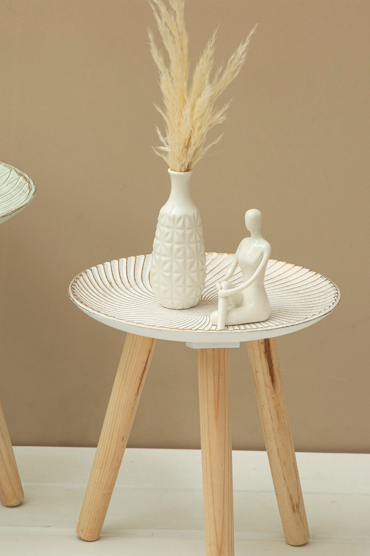 English Home Marco Sehpa 30x30x30 Cm Krem