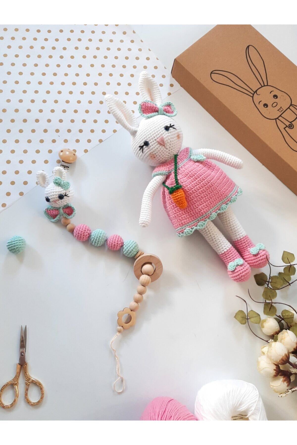 Hobi Evi Amigurumi Tavşan Ve Emzik Zinciri
