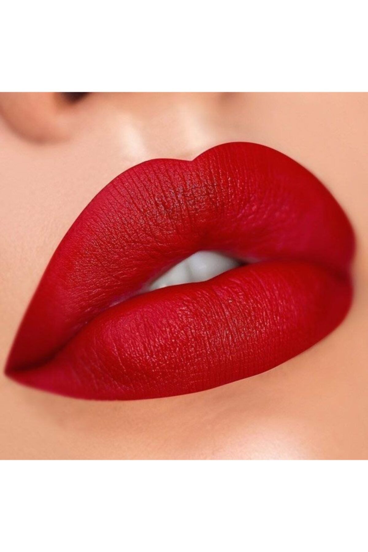 Cleo Cosmetics 24 Saat Kalıcı Waterproof Ruj (KIRMIZI)