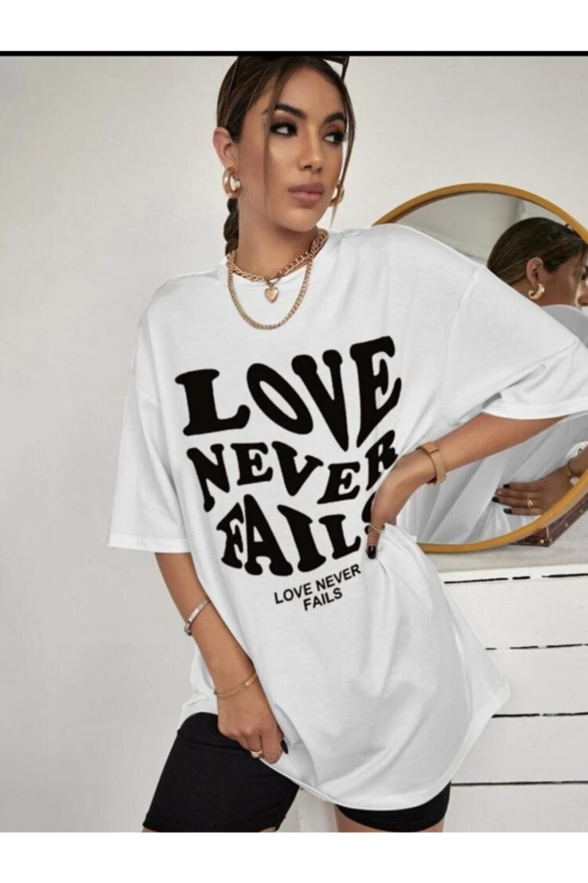 La Ban Kadın Beyaz Love Never Fails Baskılı Oversize T-shırt