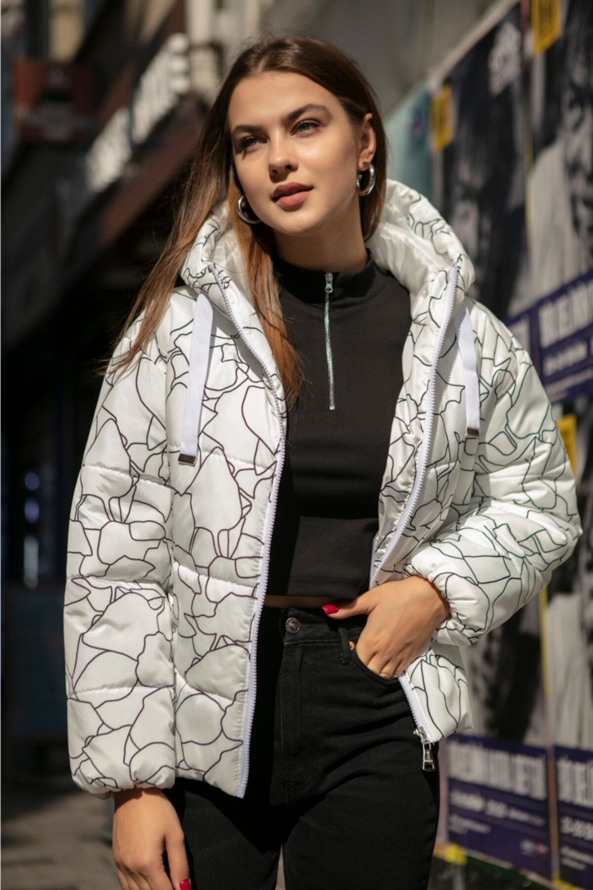 nazebutik Kadın Kapşonlu Beyaz Mont